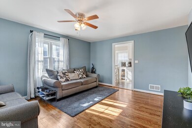 5014 N Englewood Dr, Capitol Heights, MD 20743 - photo 5