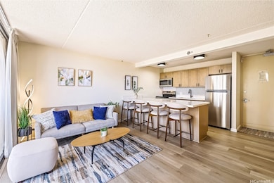 229 Paoakalani Ave unit 912, Honolulu, HI 96815 - photo 2