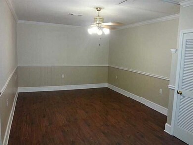 Den/Family/Great Room.