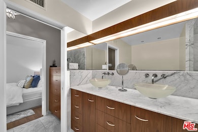 4227 Van Nuys Blvd, Sherman Oaks, CA 91403 - photo 7