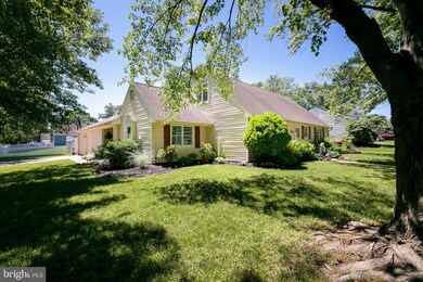 233 Tenby Chase Dr, Delran, NJ 08075 - photo 2