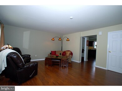 355 Washington Ave, Sellersville, PA 18960 - photo 5