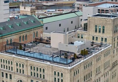 The Blatz Offices unit 1244, Milwaukee, WI 53202 - photo 3