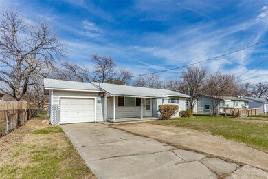 7828 Corina Dr, Fort Worth, TX 76108 - photo 2