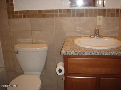 Apt_D_Bathroom