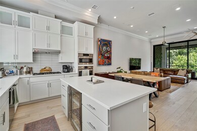 2157 Wenge Ln, Dallas, TX 75219 - photo 3