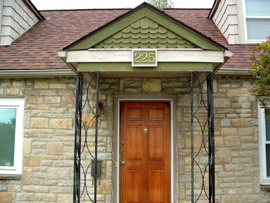 225 S James Rd, Columbus, OH 43213 - photo 5