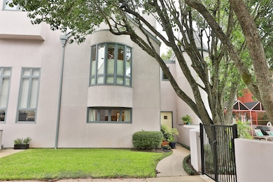 1367 Arlington St unit 1367, Houston, TX 77008 - photo 4