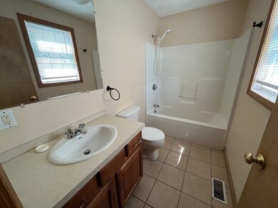 116 Wilbur St, Fall River, MA 02724 - photo 5