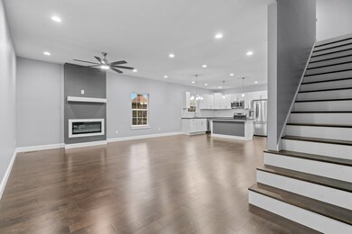 708 Clark St, Dalton, GA 30720 - photo 5