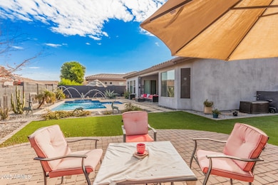 1902 E DESERT Lane, Phoenix, AZ 85042