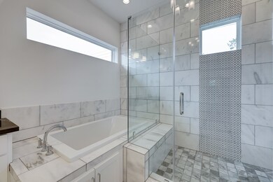 1718 Ebony Ln, Houston, TX 77018 - photo 7