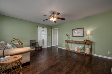 526 Sun Cir, Shelbyville, TN 37160 - photo 7