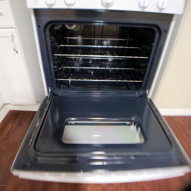 520 E Mohave Rd, Tucson, AZ 85705 - photo 5