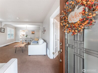 212 N Emerson Ave, Wenatchee, WA 98801 - photo 5