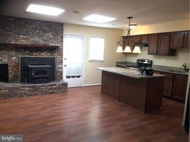 3765 Port Hope Point, Triangle, VA 22172 - photo 3