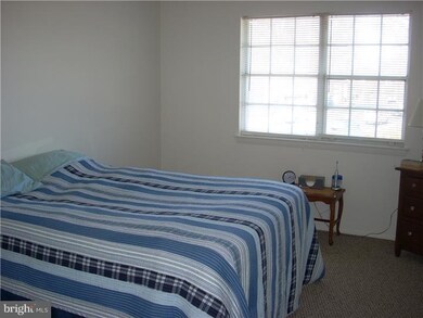 54 Garden View Terrace unit 28, East Windsor, NJ 08520 - photo 6