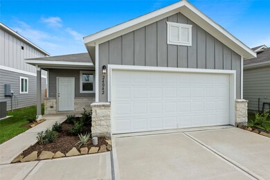 24042 Hay Needle Ln, Hockley, TX 77447 - photo 2