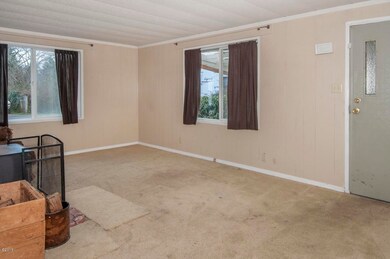 621 SE Reef Ave, Lincoln City, OR 97367 - photo 3