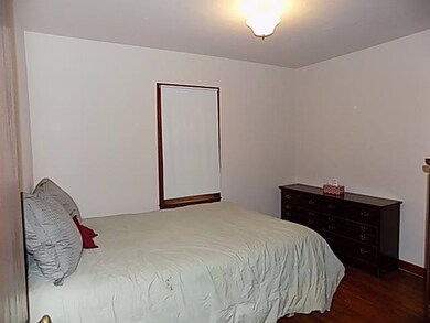 2933 Condit St, Highland, IN 46322 - photo 6