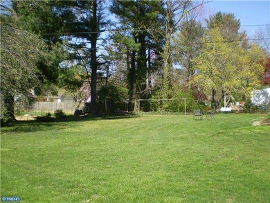 303 Martin Ln, Wallingford, PA 19086 - photo 4