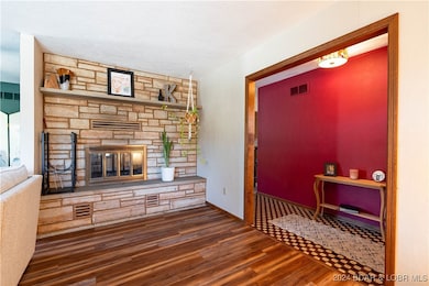 Flat stone two sided fireplace