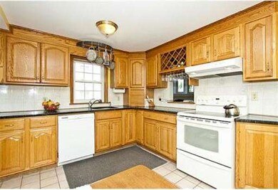 10 Orchard Ave, Waltham, MA 02452 - photo 2