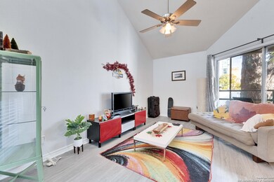 2311 Nueces St unit 303, Austin, TX 78705 - photo 2