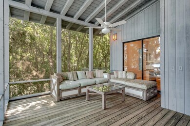 Screened_Porch_View_1