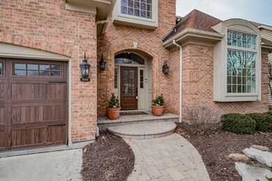 2331 Simsbury Ct, Naperville, IL 60564 - photo 2