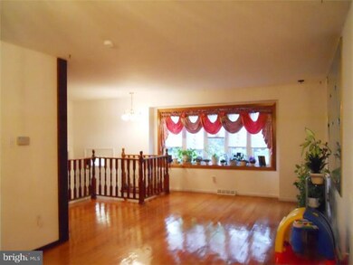 909 Chelten Pkwy, Cherry Hill, NJ 08034 - photo 2