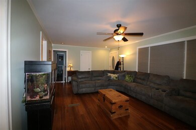 10 Surrey Rd, Schenectady, NY 12302 - photo 5