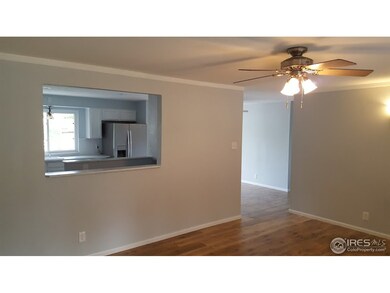 Living room 3