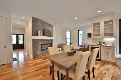 216-W3rd-57
