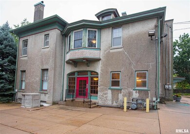 1234 E River Dr, Davenport, IA 52803 - photo 7