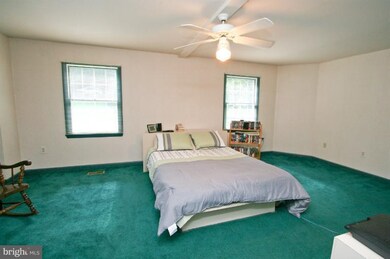 11107 Valley Heights Dr, Owings Mills, MD 21117 - photo 4