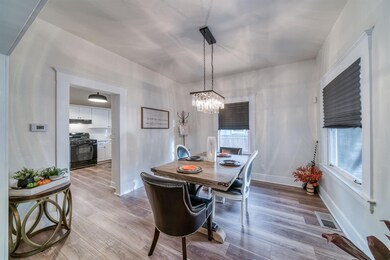 1352 N Lucerne Ln, Fresno, CA 93728 - photo 3