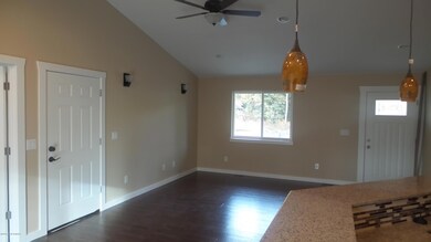 LIVING RM