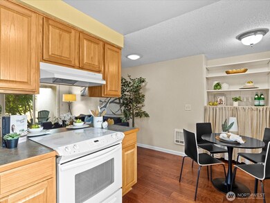 4811 76th St NE unit 5, Marysville, WA 98270 - photo 6