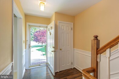 529 Bay Dale Ct, Arnold, MD 21012 - photo 3