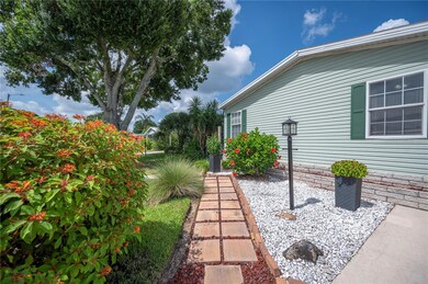 6335 Grove Pointe Dr SE, Winter Haven, FL 33884 - photo 4