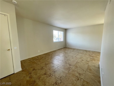 5447 Retablo Ave unit 4, Las Vegas, NV 89103 - photo 2