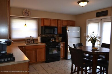 16 Hooper Ave, Staten Island, NY 10306 - photo 3