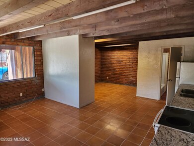 1946 E Prince Rd unit A, Tucson, AZ 85719 - photo 2