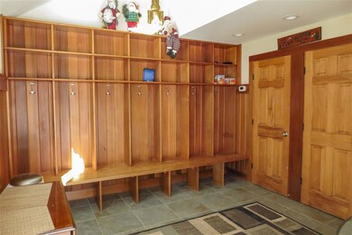 79 Lower IV unit 52B, Ludlow, VT 05149 - photo 5