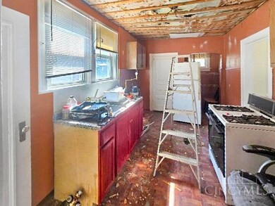 1723 1st Ave, Cincinnati, OH 45205 - photo 4