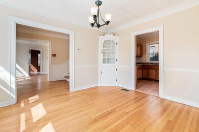 18435 Dundee Ave, Homewood, IL 60430 - photo 2