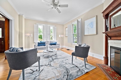 1046 Centre St unit 2, Newton Center, MA 02459 - photo 5