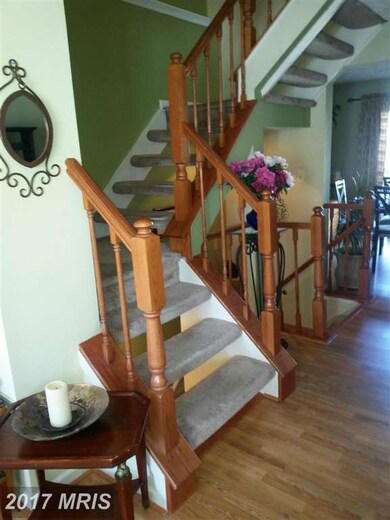 3711 Mazewood Ln, Fairfax, VA 22033 - photo 6