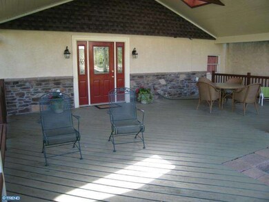 682 Wagner Ct, North Wales, PA 19454 - photo 5